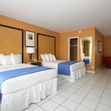 Tropic Cay Beach Hotel フォート・ローダーデール 部屋 写真
